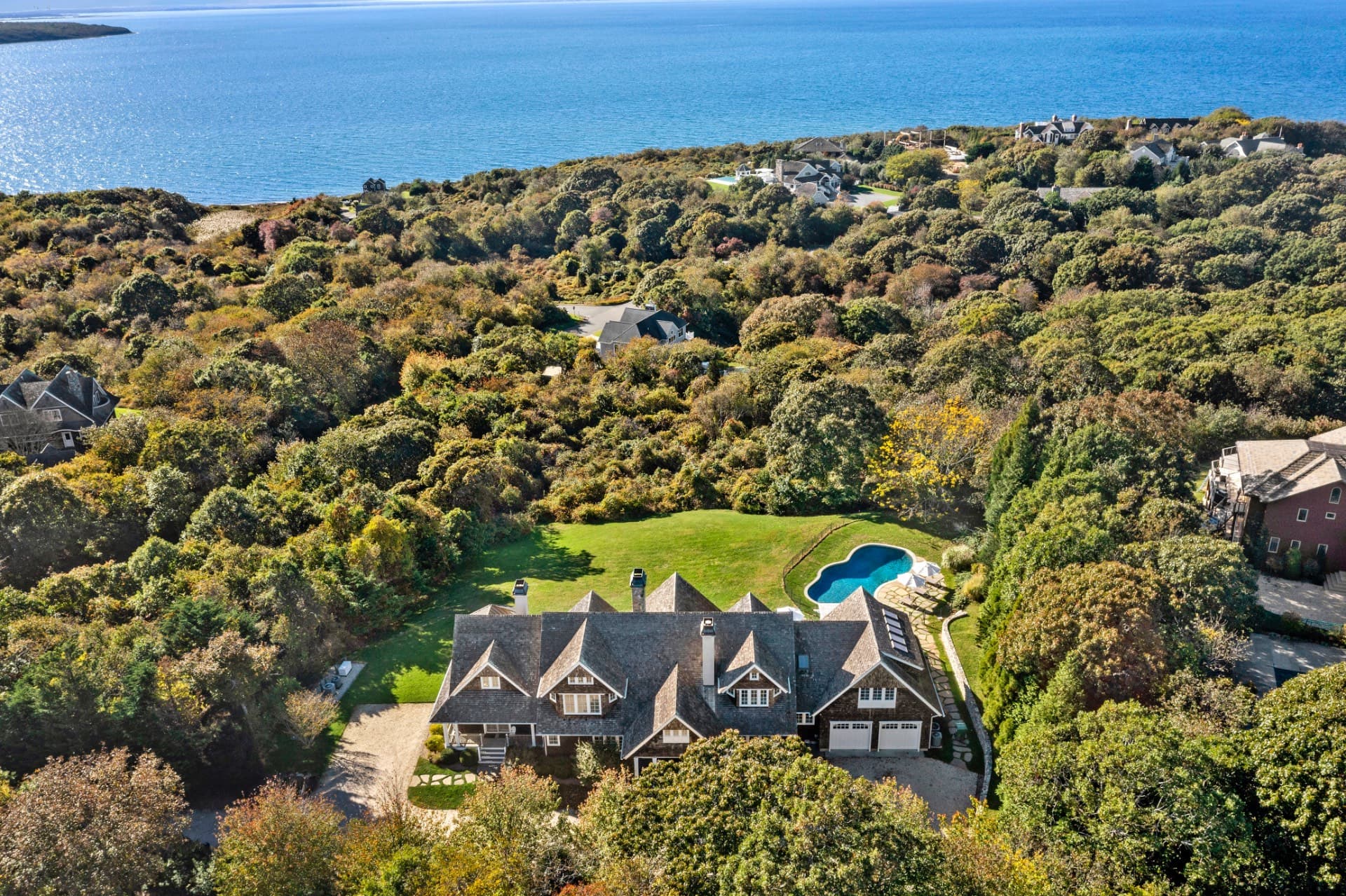16 Wills Point Road, Montauk