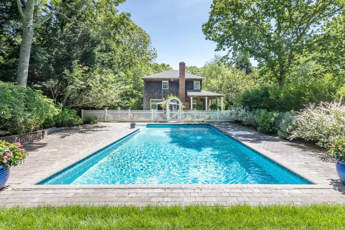 10 Hedges Avenue, East Hampton. Photo courtesy of Hedgerow Exclusive Properties