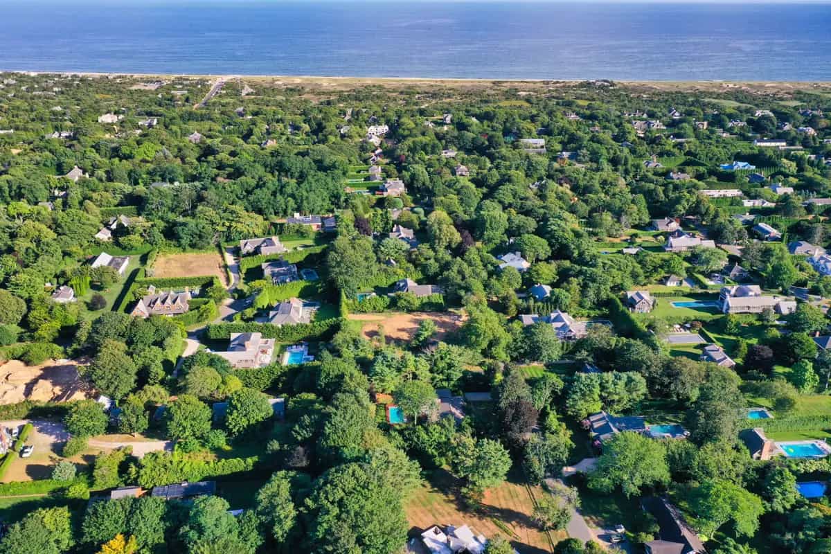 115 Hand Lane, Amagansett. Photo courtesy of Hedgerow Exclusive Properties