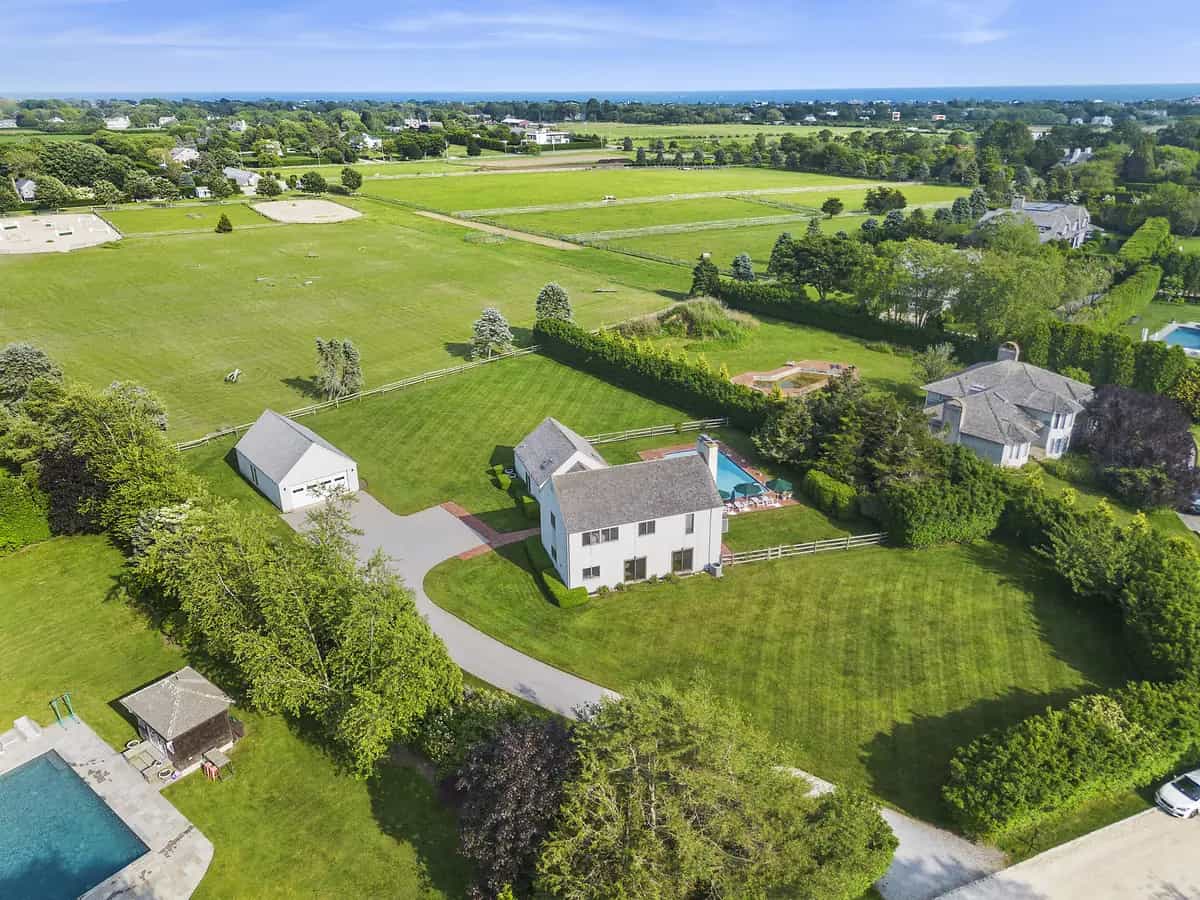 161 Summerfield Lane (As is), Water Mill. Photo courtesy of Hedgerow Exclusive Properties