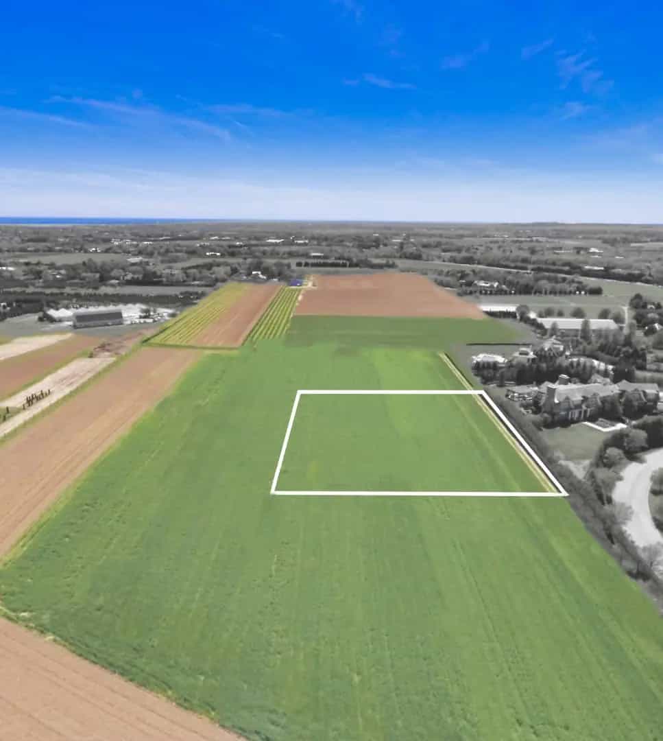 724 Butter Lane, Bridgehampton. Photo courtesy of Hedgerow Exclusive Properties