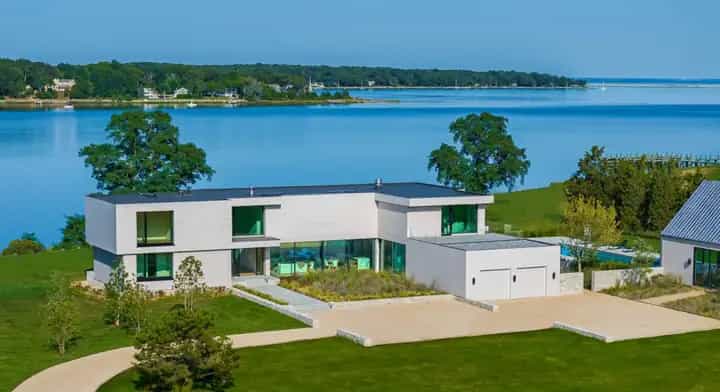 1 Pandion Road, Shelter Island. Photo courtesy of Hedgerow Exclusive Properties