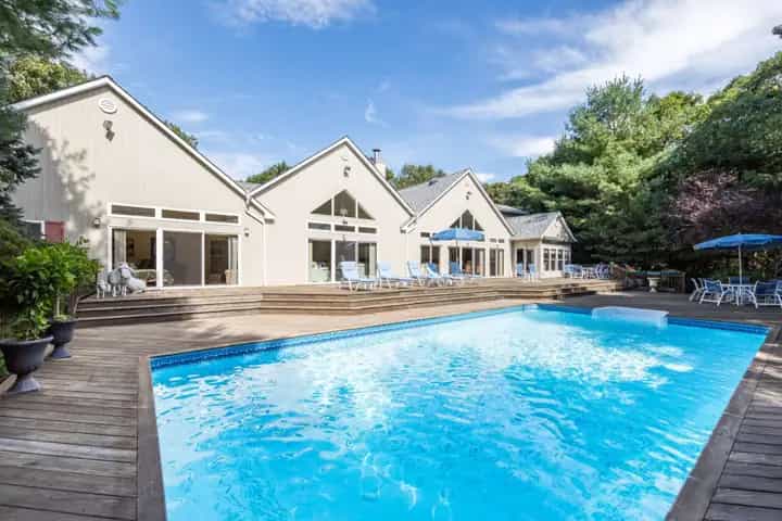 222 Two Holes of Water Road, East Hampton. Photo courtesy of Hedgerow Exclusive Properties