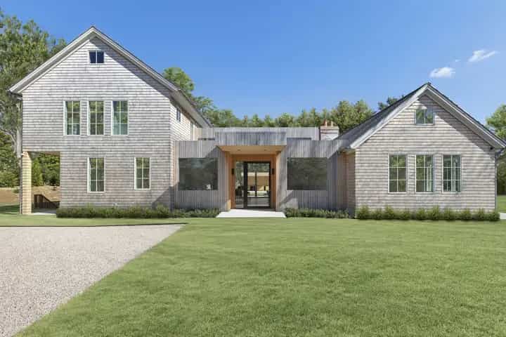 3 Pheasant Lane, East Hampton. Photo courtesy of Hedgerow Exclusive Properties
