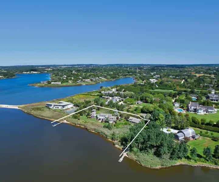 31 Morrison Lane, Water Mill. Photo courtesy of Hedgerow Exclusive Properties