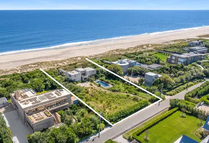 79 Surfside Drive, Bridgehampton. Photo courtesy of Hedgerow Exclusive Properties