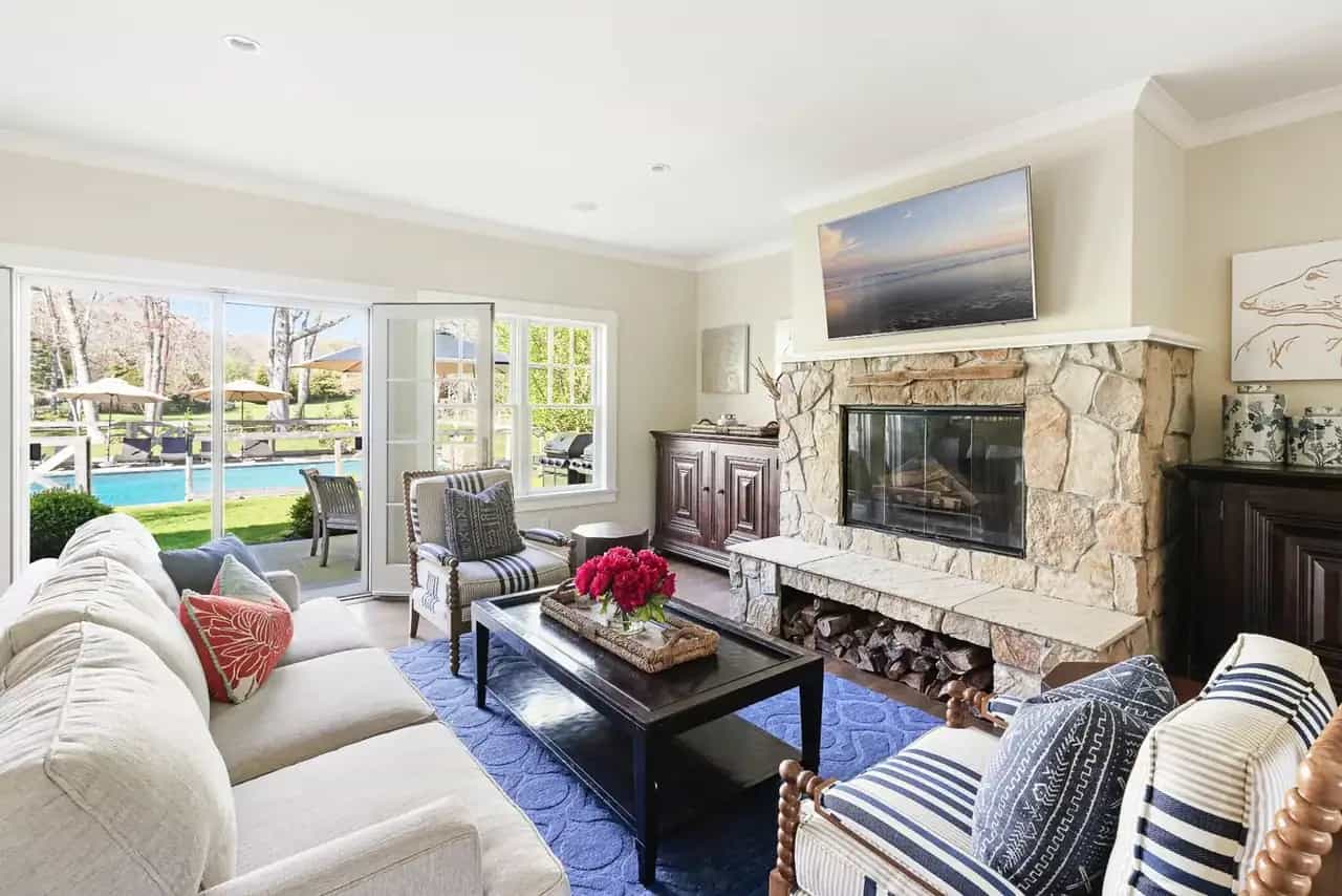 113 Sebonac Road, Southampton, photograph 5 of 8. Courtesy of Hedgerow Exclusive Properties
