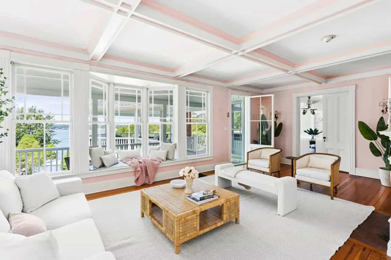 20 Prospect Avenue, Shelter Island, photograph 5 of 8. Courtesy of Hedgerow Exclusive Properties