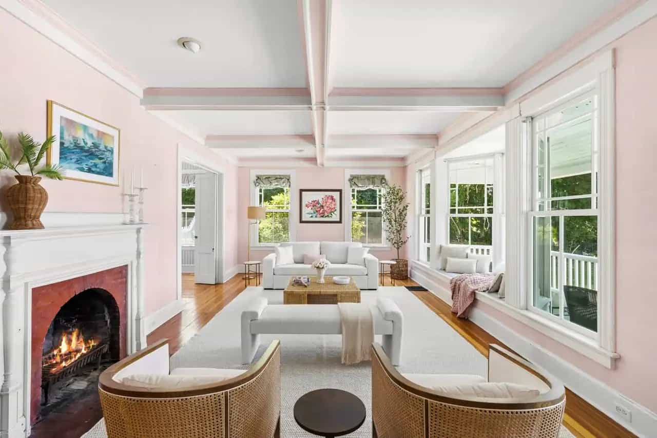 20 Prospect Avenue, Shelter Island, photograph 6 of 8. Courtesy of Hedgerow Exclusive Properties
