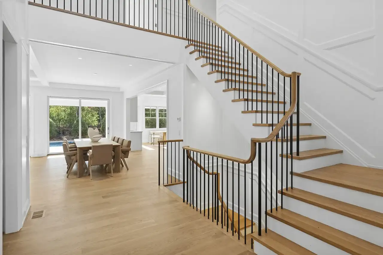 60 Two Holes of Water Road, East Hampton, photograph 3 of 8. Courtesy of Hedgerow Exclusive Properties