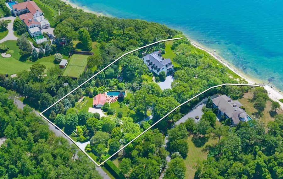 Exclusive North Haven Estate Sells at Over Asking Price, Behind The Hedges. Image courtesy of Hedgerow Exclusive Properties
