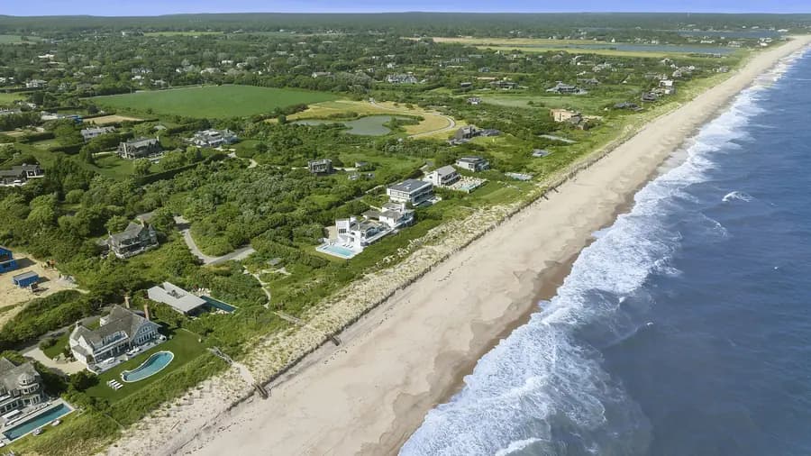 In the Hamptons, a $48 Million Home Sells Before It Hits the Market, Mansion Global. Image courtesy of Hedgerow Exclusive Properties