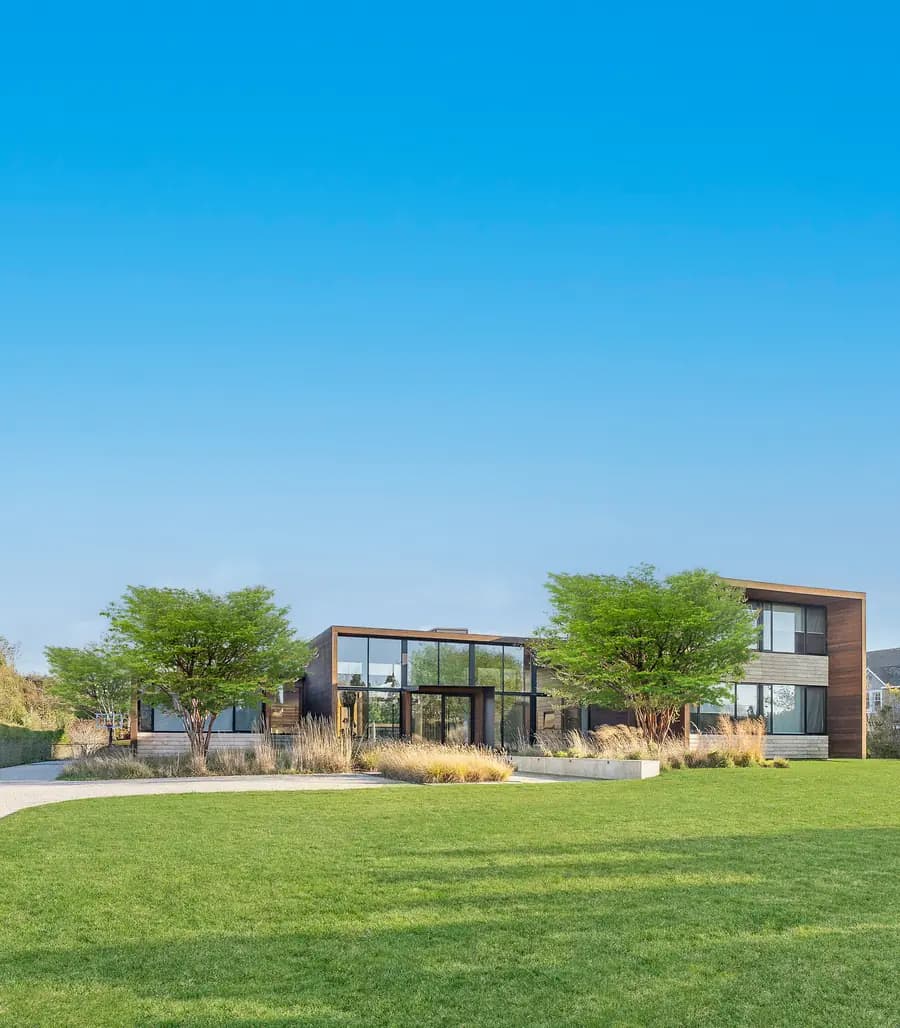 This Modern $16 Million Hamptons Home Once Starred in ‘Billions.’ Now It’s up for Grabs., Robb Report. Image courtesy of Hedgerow Exclusive Properties
